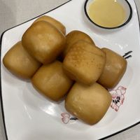 Fried mantou  at D'life 蔬食 - Somerset  in Central Singapore