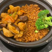 Clay pot chicken cube rice   at D'life 蔬食 - Somerset  in Central Singapore
