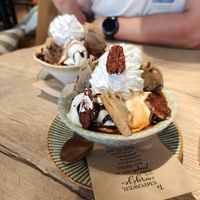 Chocolate chip cookie ijsje at Copper Branch in Utrecht