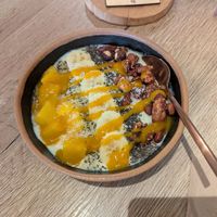 Noten Mango Bowl at Copper Branch in Utrecht