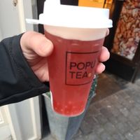 Strawberry bubble tea at PopuTea in Breda