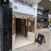 Main road entrance via alleyway at Aussie Coffee Ipanema in Rio De Janeiro