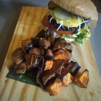 Hamburguesa de setas at Fauna Food & Arts in Barcelona