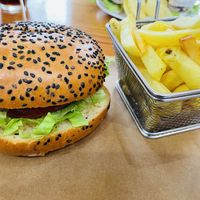 vegan burger with fries  at Charcutaria e Queijaria do Mercado in Funchal