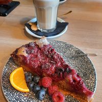 Kirschkuchen at Cuxhavener Kaffeeröster in Cuxhaven
