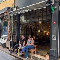  at Vacilando in Istanbul