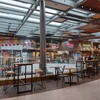 View of the food court at Copper Branch - Lyon Part Dieu in Lyon