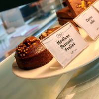 Moist buckwheat praline at Barnabé in Nantes