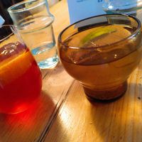 Leckerer Eistee und kalter Chai at DAR Restaurant & Cocktail Bar in Zurich