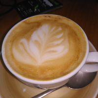 Cappuccino mit hafermilch at Imping Kaffee in Bocholt