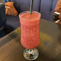 Smoothie with berries at Tipografia in Brasov