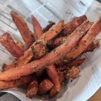 Sweet potatoes #Veganuary at O Pátio Hamburgueria in Grandola