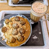 Jasmine rice, butter tofu, meatless balls, peanuts. at Turlaj Klopsa - Karmelicka in Krakow