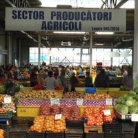 Food at Central Market in Chisinau