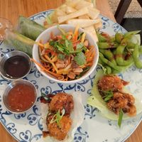 Entrantes del menú vegano x2 at La Vietnamita in Barcelona