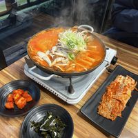 Amazing and authentic Korean kimchi hotpot in good prize. One of the staff can speak English and very friendly! There is vegan menu that is labeled clearlyy  at Duri Doomby - 두리둠비 in Jeju