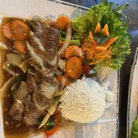 Crispy Duck with Vegetables   at My Hao in Nuremberg