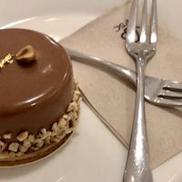 Hazelnut cake at KÄYK in Berlin