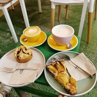 Plum cake, pie with apple, cappuccino and Chai latte at KÄYK in Berlin