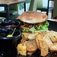 Black bean burger amazing !!!! #Veganuary at Verde es Vida  in Tecate