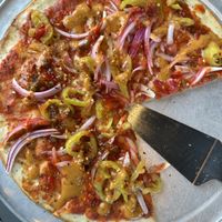 Went again a second time, GF Vegan pizza!! But the bull kelp hot sauce on, it’s amazing!  at Mean Queen in Sitka