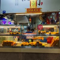 Stall front at Delisnacks 德利食 - Queen Street in Central Singapore