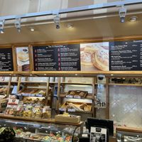 Shop and menus  at Beechworth Bakery in Echuca