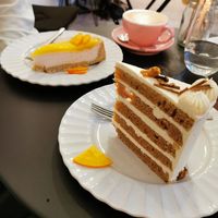 Vanille Chai cake and Mango cheesecake. at Sakura in Berlin