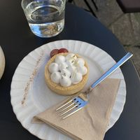 Lemon meringue tart   at Sakura in Berlin