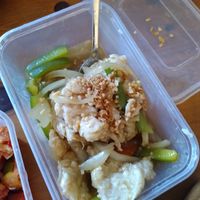 Garlic chicken (Apr 2022) at Wawin Vegan Chinese in York