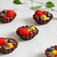 Candy-bar vegan products at Prăjitură din Natură in Bucharest