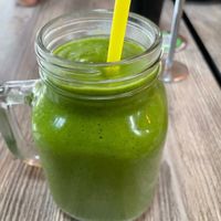 Avocado kiwi banana kale smoothie at Avocado Theory in Tinley Park