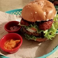 Hamburguesa mixta parrillera! at Bien Plantado in Iquitos