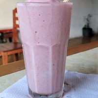 Strawberry shake at Bien Plantado in Iquitos