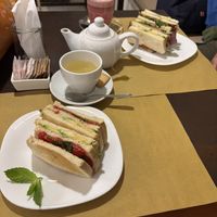 Oolong tea, beet latte and sandwiches/toasts. I got the vegan sandwich and my husband got the salmone.   at VERA in Palermo