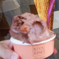 Bacio, pistachio, passion fruit at Rivareno Catedral in Mallorca