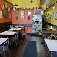 Welcome  at Grape Leaves in Oak Park