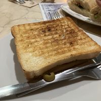 Sándwich tipo ensaladilla casera  at La Riera - Vallcarca in Barcelona