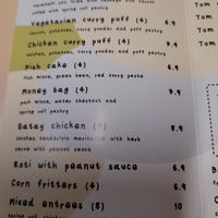 Curry puffs and corn fritters are vegan at Kaow Thai in Warwick