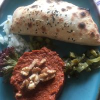Vegan pita and sauce at URBAN's Lounge Restaurant in Vienna