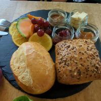 Sweet breakfast at Für Elise Kaffeebar in Bremen