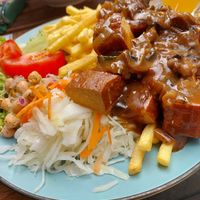 Veganer Souvlaki Teller at Elea Candia in Cologne