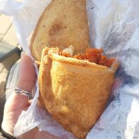 Empanada vegana de tomate y soja at La Pastelería Llisó in Valencia