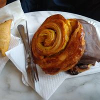  at La Pastelería Llisó in Valencia