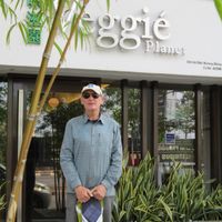 A calm South East Asian shopfront entices entry at Veggie Planet in Malacca