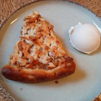 Apple pie at Kumin Vegan Lezzetler in Istanbul