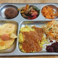 Buffet food at Dhaba Beas - Vladislavova in Prague