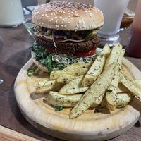 Hawaiian burger   at LunchV - Delivery Only in Mexico City