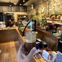 Kalter Kaffee der die Lebensgeister weckt  at City Bliss in Athens