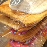 For Goodness Bake... carrying the legendary poptarts #Veganuary at For Goodness Bake in Calgary